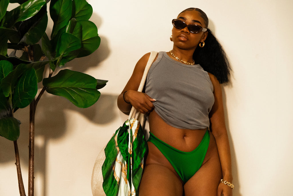 SYDNI BRIEF - Dragon Fruit x Emerald Island. image 4