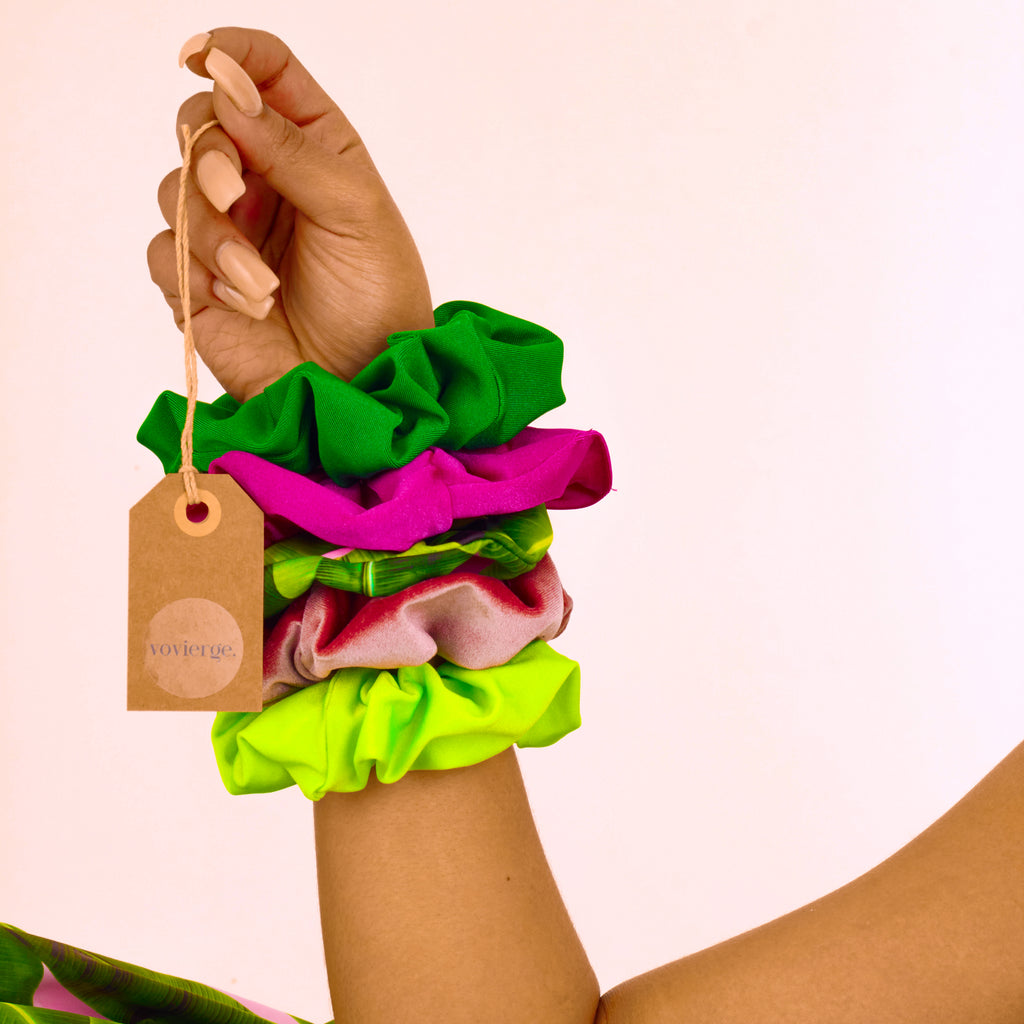 SCRUNCHIE - destination phiphi. image 0