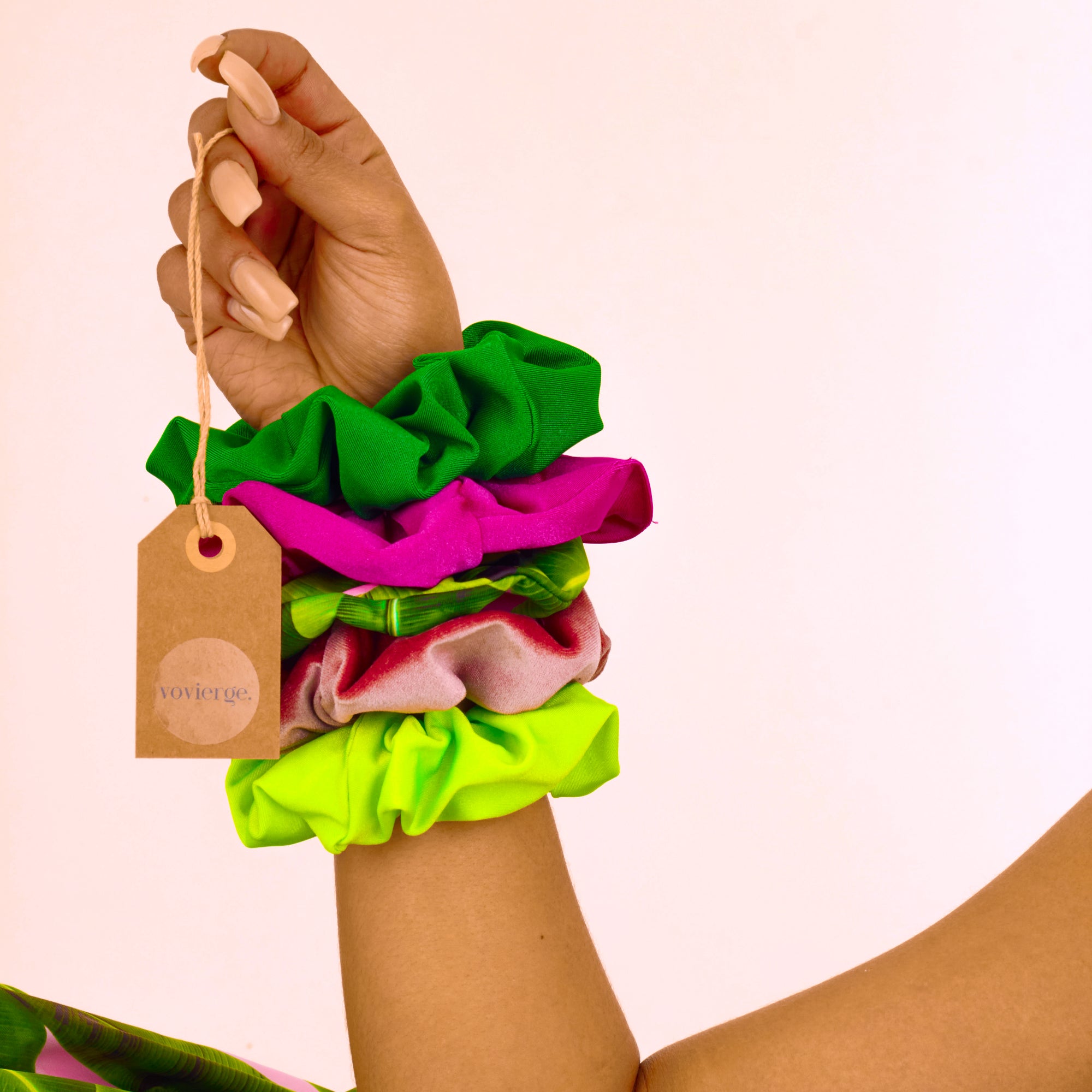 SCRUNCHIE - destination phiphi. image 0