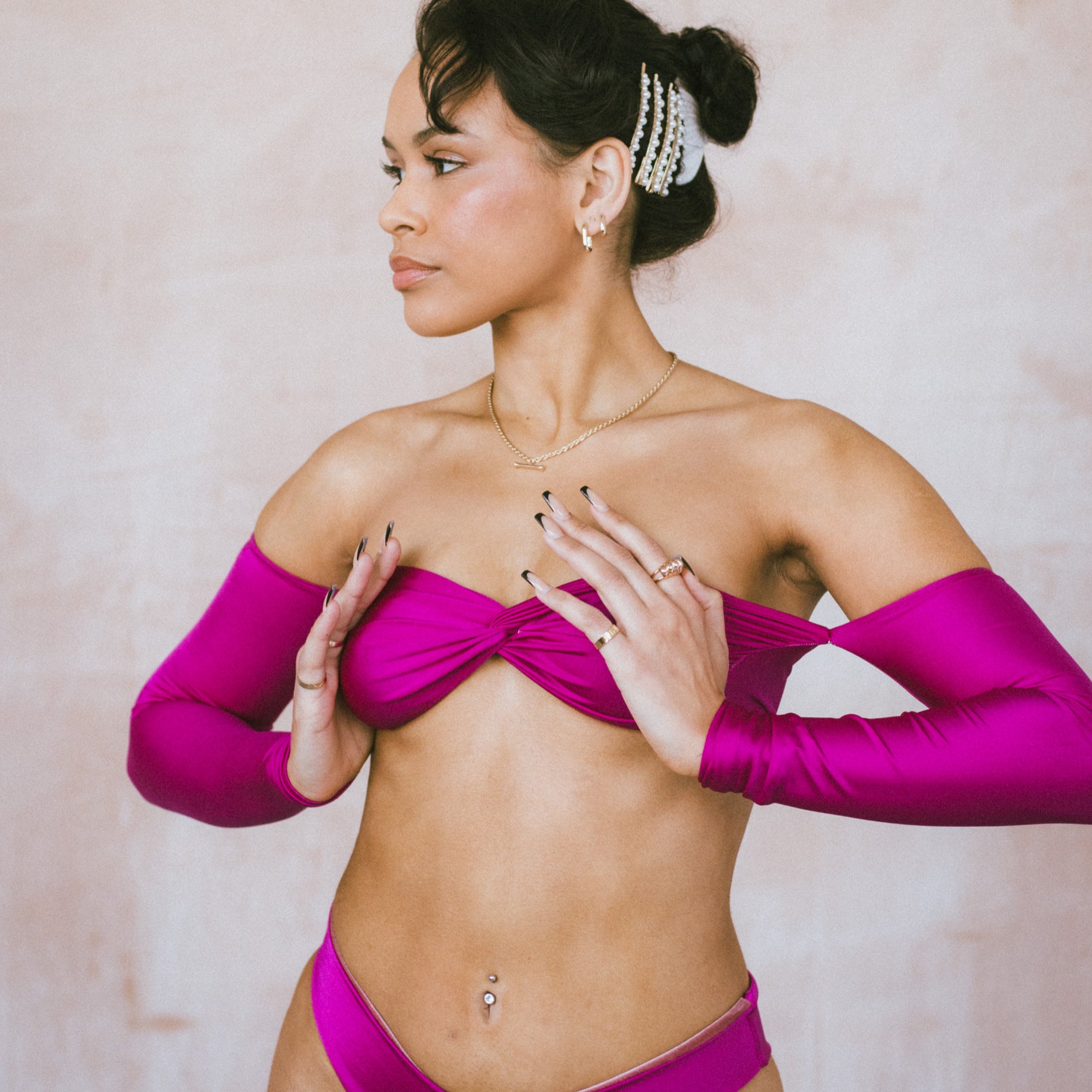 DELISIA TOP - in Dragon Fruit. image 3