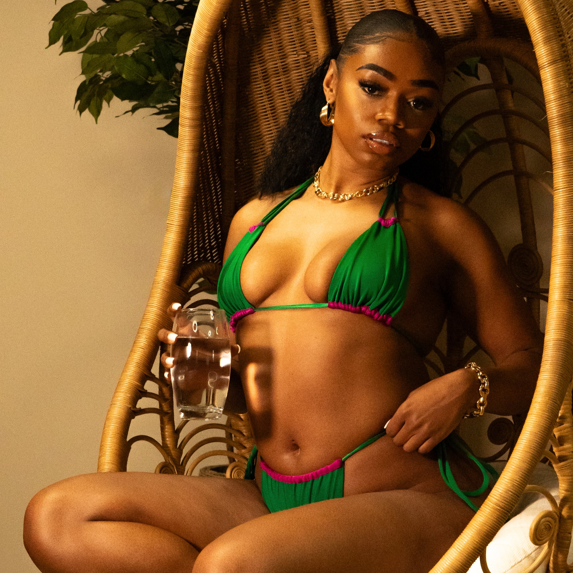 RAMSAY KINI BOTTOM - Dragon Fruit x Emerald Island. image 4